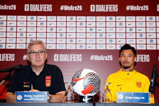 张帆10记三分创个人新高 闵鹿蕾：大家不敢赢