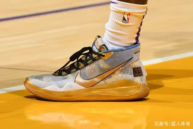 张镇麟34+7辽宁胜青岛 阿不都27分新疆胜福建