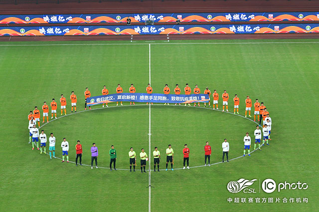 波士顿马拉松：肯尼亚选手包揽男女组冠军 双双实现卫冕